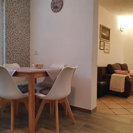 Apartma Cerknica Buitenkant foto