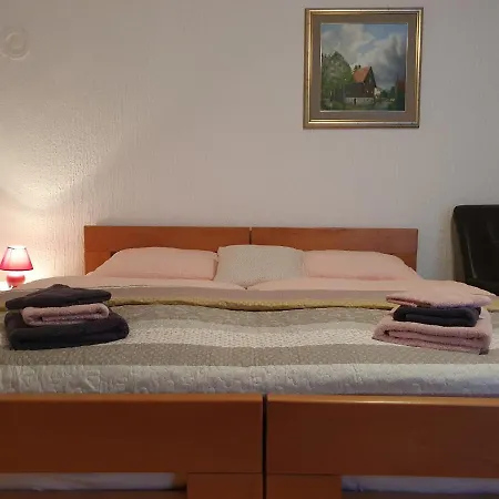 Apartma Cerknica Buitenkant foto