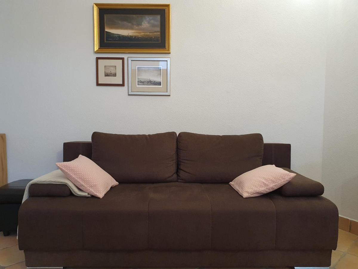 Apartment Apartma *