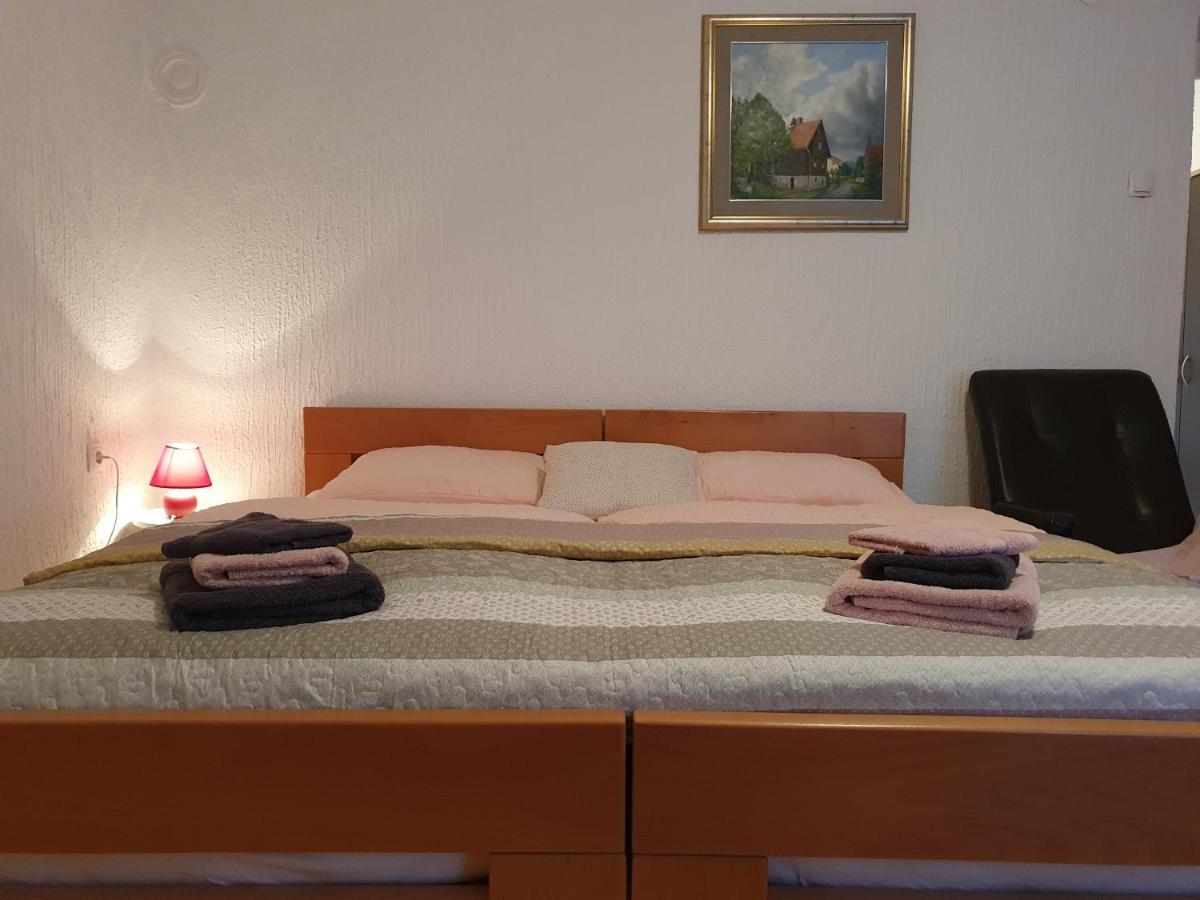 Apartma
